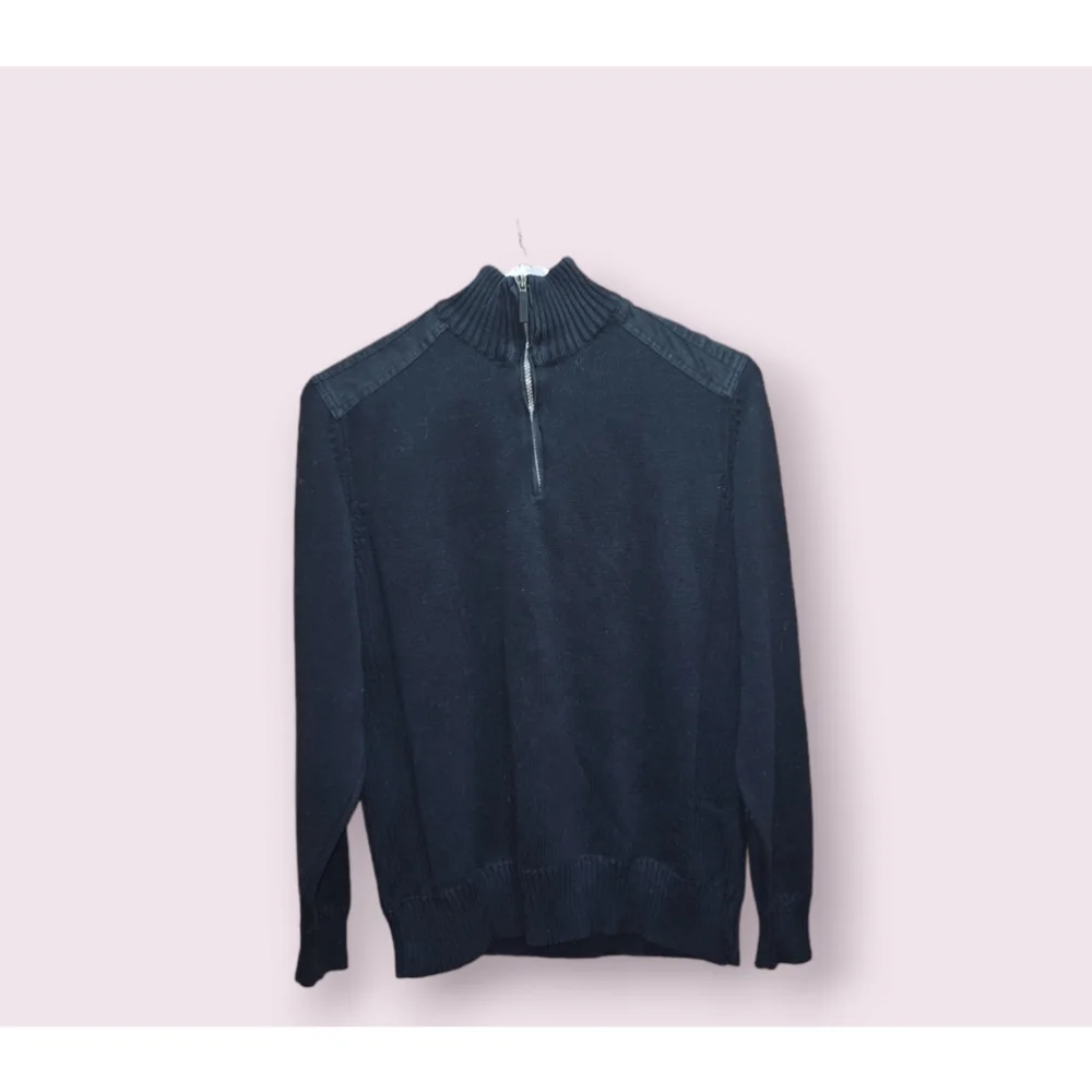 Oscar De La Renta Men's size Large 1/4 zip Black Sweater